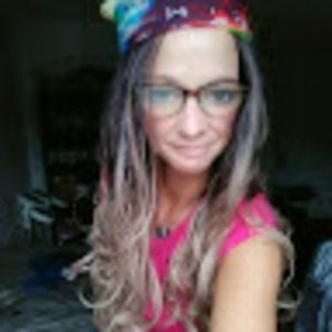 Meet your Posher, Lauralee